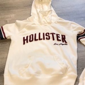 ☑️ Hollister~~Hooded Pullover Sweatshirt~~☑️